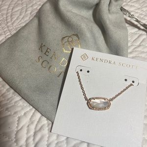 NWOT Kendra Scott Elisa Rose Gold & Pearl